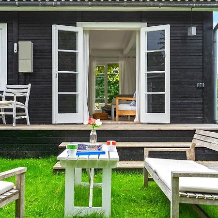 Idyll Summer House In Hornbaek Villa Exterior foto