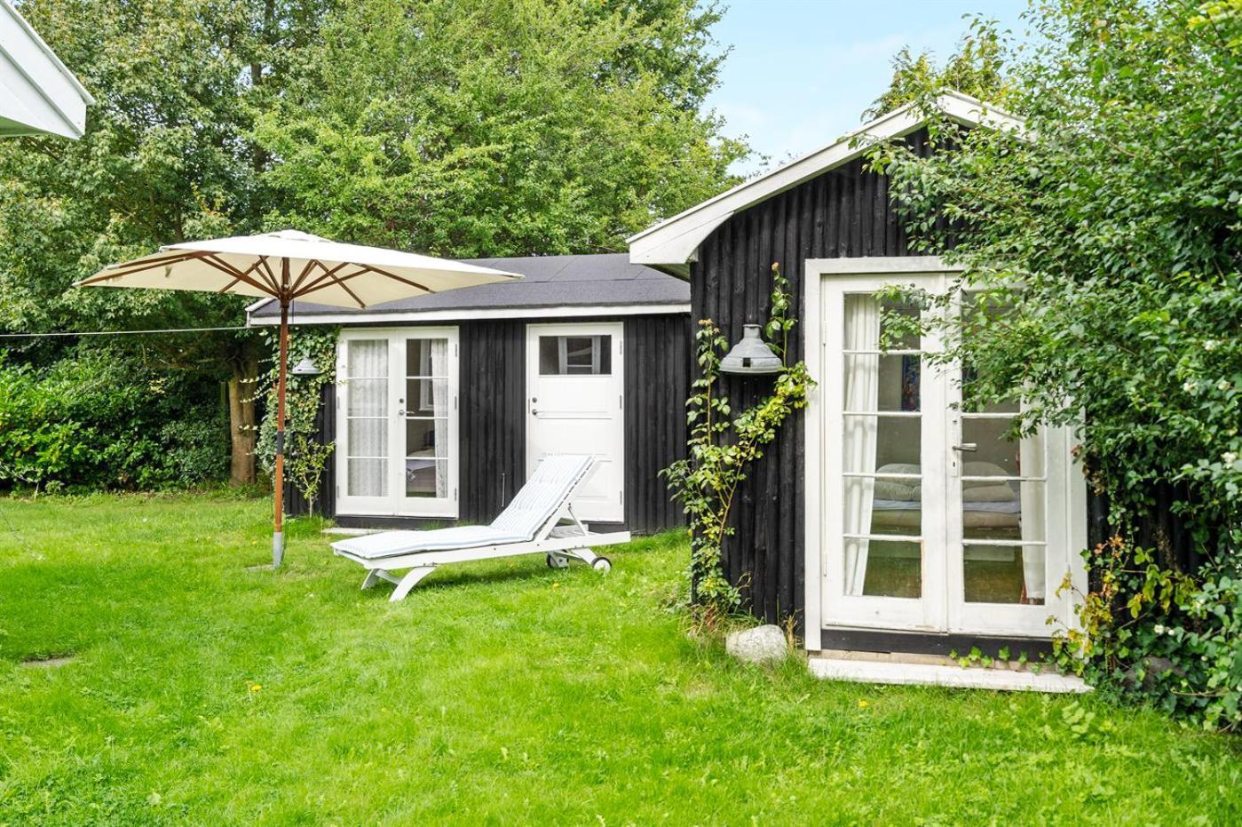 Idyll Summer House In Hornbaek Villa Exterior foto